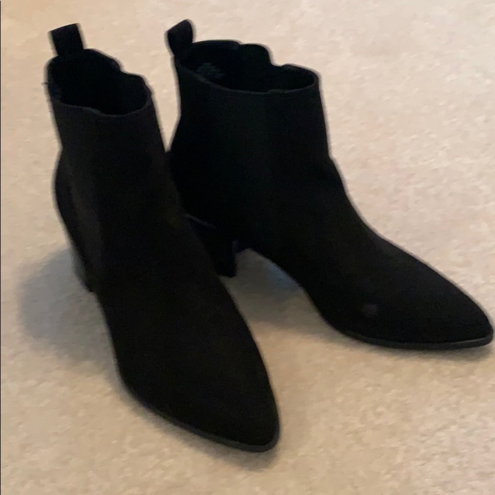 Black Suede Half Boots